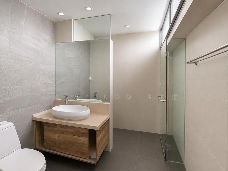 Nim Gardens, 77 Nim Road, 3 Bedrooms, 1,893 sqft, Condominium For Rent, by Casey Koo 古家进, 500245346 - Bathroom - PropertyGuru.com.sg