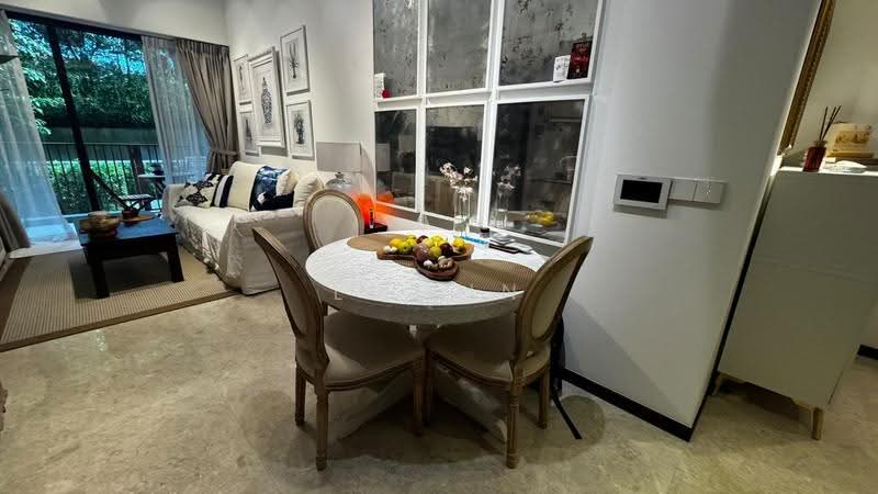 Royalgreen, 2 Anamalai Avenue, 1 Bedroom, 721 sqft, Condominium For Rent, by Li Lin, 500245359 - Living Room - PropertyGuru.com.sg