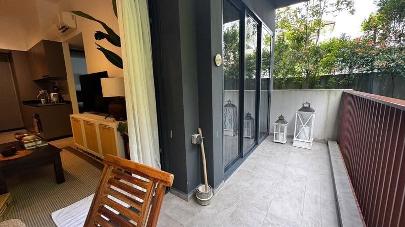 Royalgreen, 2 Anamalai Avenue, 1 Bedroom, 721 sqft, Condominium For Rent, by Li Lin, 500245359 - Balcony - PropertyGuru.com.sg