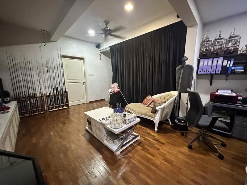 Freehold Landed | Mins Walk to Canberra MRT & Canberra Plaza | District 27 | Sembawang Villas, Sembawang Place, Sembawang / Yishun, 5 Bedrooms, 4,500 sqft, Semi-Detached House For Sale, by Alson Ong, 500245373 - Living Room - PropertyGuru.com.sg