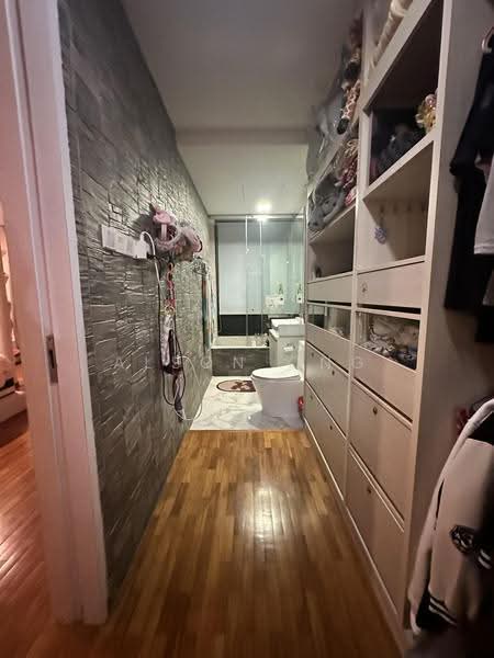 Freehold Landed | Mins Walk to Canberra MRT & Canberra Plaza | District 27 | Sembawang Villas, Sembawang Place, Sembawang / Yishun, 5 Bedrooms, 4,500 sqft, Semi-Detached House For Sale, by Alson Ong, 500245373 - Bathroom - PropertyGuru.com.sg