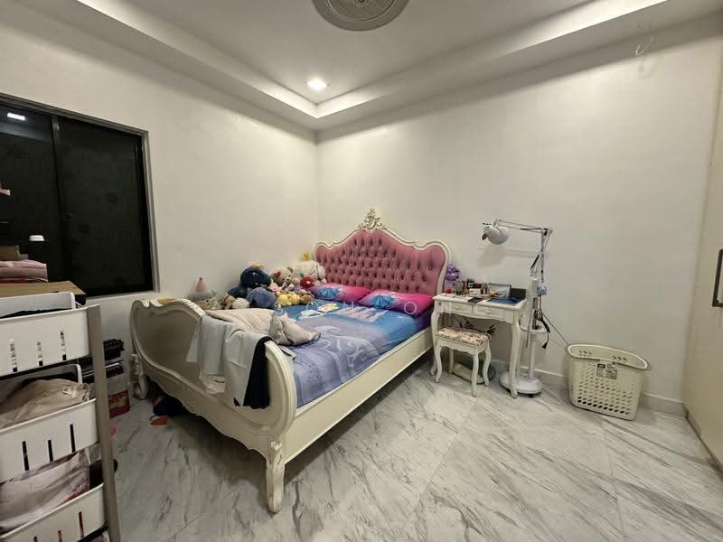Freehold Landed | Mins Walk to Canberra MRT & Canberra Plaza | District 27 | Sembawang Villas, Sembawang Place, Sembawang / Yishun, 5 Bedrooms, 4,500 sqft, Semi-Detached House For Sale, by Alson Ong, 500245373 - PropertyGuru.com.sg