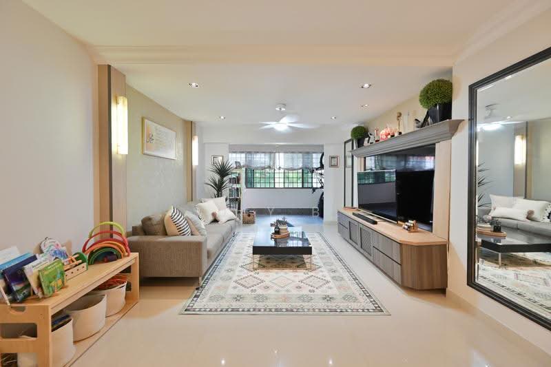 715 Bedok Reservoir Road, 715 Bedok Reservoir Road, Bedok / Upper East Coast, 3 Bedrooms, 1,302 sqft, HDB Flat For Sale, by Sufy B., 500245379 - Living Room - PropertyGuru.com.sg