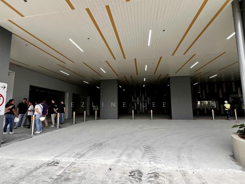 Tampines Connection, 2 Tampines North Drive 4, Pasir Ris / Tampines, 1,927 sqft, Factory / Workshop (B2) For Rent, by Ezline Lee, 500245387 - Entrance - CommercialGuru.com.sg