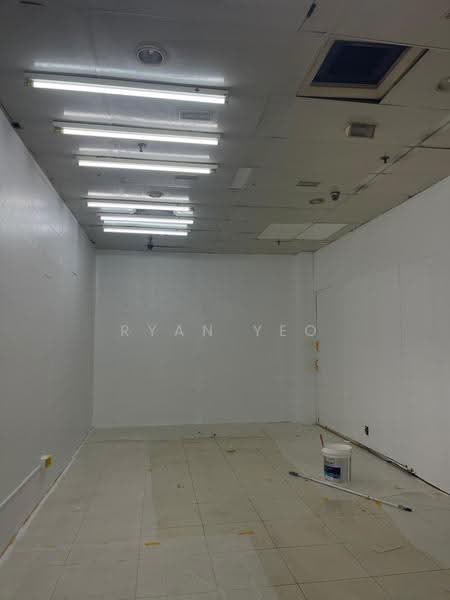 Sim Lim Square, 1 1, Beach Road / Bugis / Rochor, 355 sqft, Other Retail For Rent, by Ryan Yeo, 500245388 - CommercialGuru.com.sg