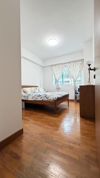 Amaranda Gardens, 122 Serangoon Avenue 3, 2 Bedrooms, 990 sqft, Condominium For Sale, by Cassandra Lim, 500245393 - Bedroom - PropertyGuru.com.sg