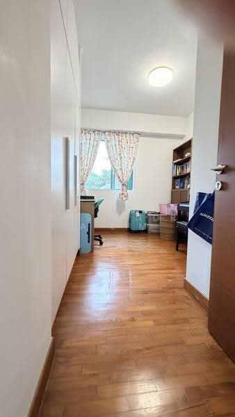 Amaranda Gardens, 122 Serangoon Avenue 3, 2 Bedrooms, 990 sqft, Condominium For Sale, by Cassandra Lim, 500245393 - Study - PropertyGuru.com.sg
