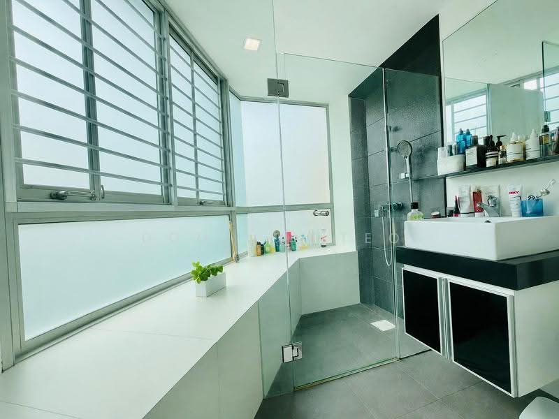 Suites @ Guillemard, 70 Lim Ah Woo Road, 1 Bedroom, 258 sqft, Apartment For Sale, by Dominik Teo, 500245394 - Bathroom - PropertyGuru.com.sg