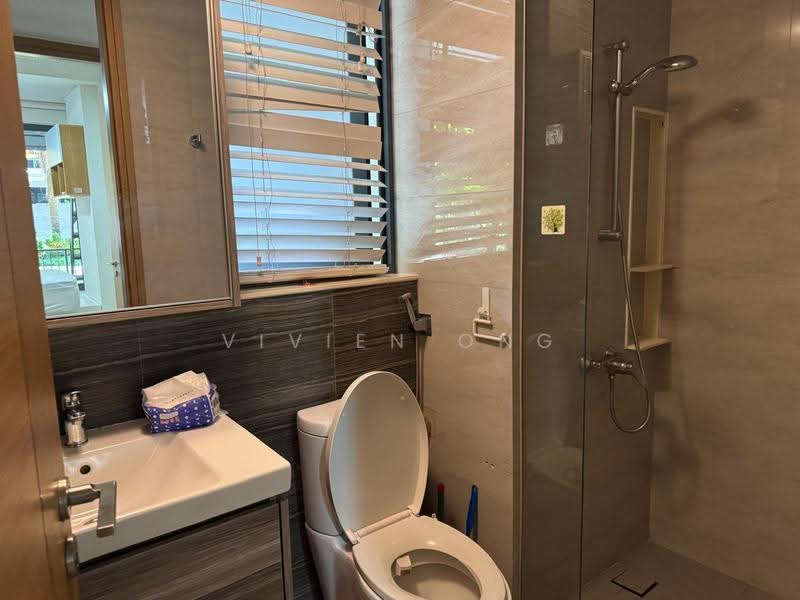 Coco Palms, 21 Pasir Ris Grove, Pasir Ris / Tampines, 3 Bedrooms, 1,249 sqft, Condominium For Sale, by Vivien Ong, 500245409 - Bathroom - PropertyGuru.com.sg