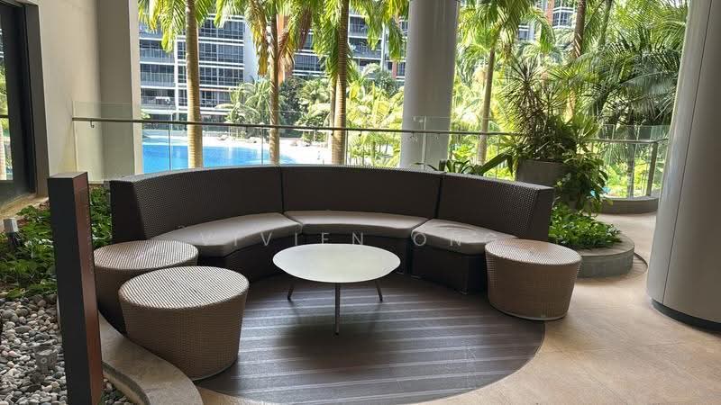 Coco Palms, 21 Pasir Ris Grove, Pasir Ris / Tampines, 3 Bedrooms, 1,249 sqft, Condominium For Sale, by Vivien Ong, 500245409 - Exterior - PropertyGuru.com.sg