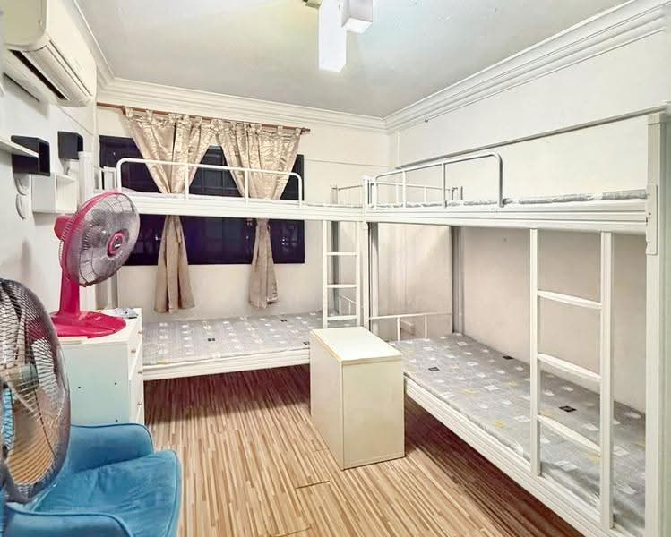 11 Eunos Crescent, 11 Eunos Crescent, Eunos / Geylang / Paya Lebar, Room Rental, 136 sqft, HDB Flat For Rent, by Zanne Ong, 500245414 - Common Bedroom 2 - PropertyGuru.com.sg