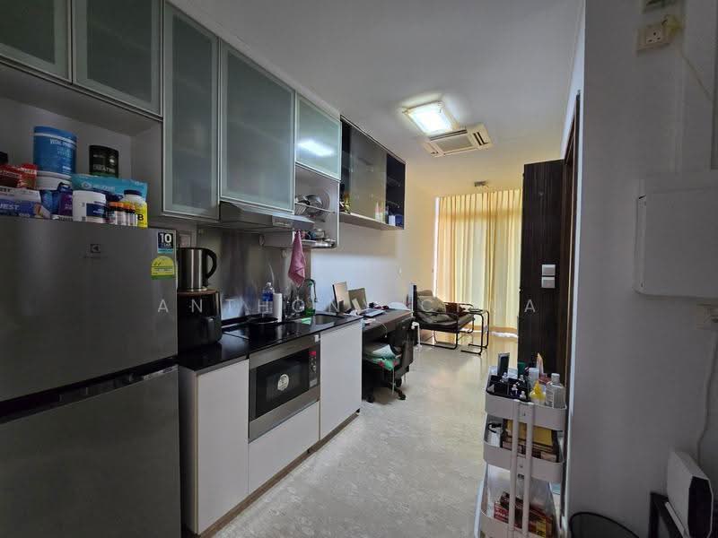 Kovan Grandeur, 118 Tampines Road, 1 Bedroom, 388 sqft, Condominium For Rent, by Anthony Chua, 500245421 - Kitchen - PropertyGuru.com.sg