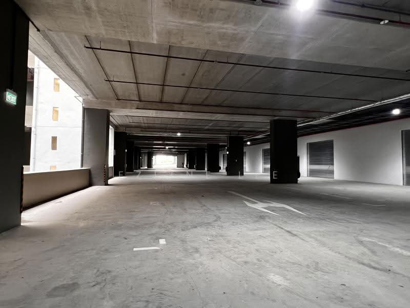 Tampines Connection, 2 Tampines North Drive 4, Pasir Ris / Tampines, 2,067 sqft, Factory / Workshop (B2) For Rent, by Ezline Lee, 500245424 - Car Park - CommercialGuru.com.sg