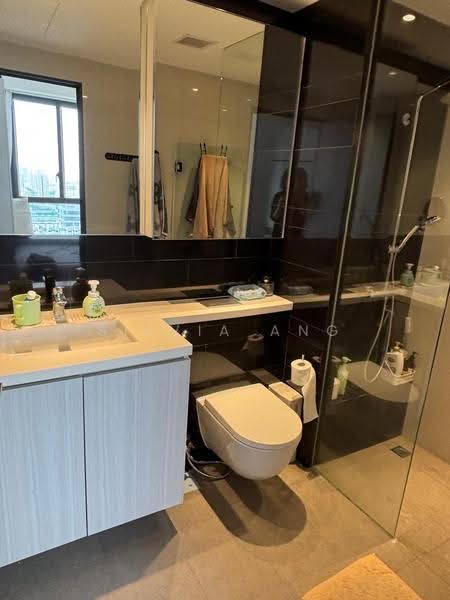 Gem Residences, 1 Lorong 5 Toa Payoh, Balestier / Toa Payoh, 2 Bedrooms, 678 sqft, Condominium For Rent, by Silvia Ang, 500245425 - Bathroom - PropertyGuru.com.sg
