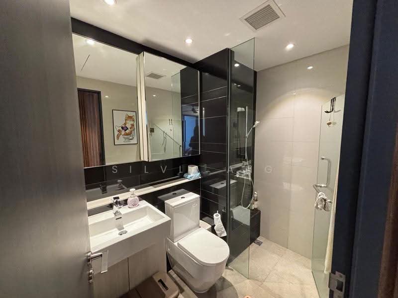 Gem Residences, 1 Lorong 5 Toa Payoh, Balestier / Toa Payoh, 2 Bedrooms, 678 sqft, Condominium For Rent, by Silvia Ang, 500245425 - Bathroom - PropertyGuru.com.sg