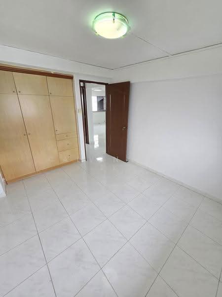 221 Lorong 8 Toa Payoh, 221 Lorong 8 Toa Payoh, Balestier / Toa Payoh, 3 Bedrooms, 882 sqft, HDB Flat For Sale, by Calvin Lee TK, 500245431 - Interior - PropertyGuru.com.sg