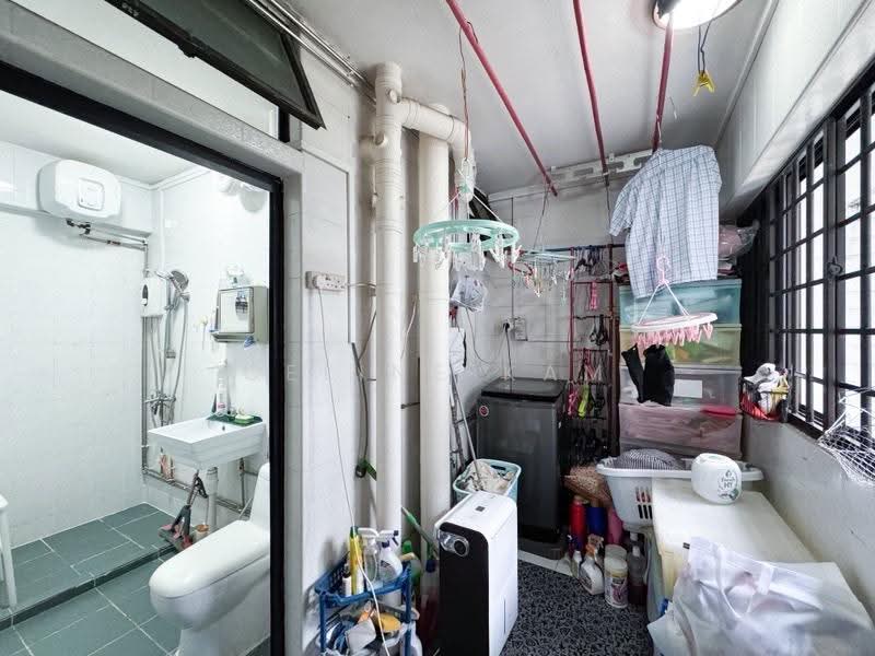 570 Hougang Street 51, 570 570, Hougang / Punggol / Sengkang, 3 Bedrooms, 1,291 sqft, HDB Flat For Sale, by Celine Kam, 500245452 - PropertyGuru.com.sg