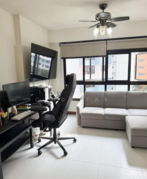547C Segar Road, 547C Segar Road, Dairy Farm / Bukit Panjang / Choa Chu Kang, 1 Bedroom, 506 sqft, HDB Flat For Sale, by Cindy Tay, 500245465 - Living Room - PropertyGuru.com.sg