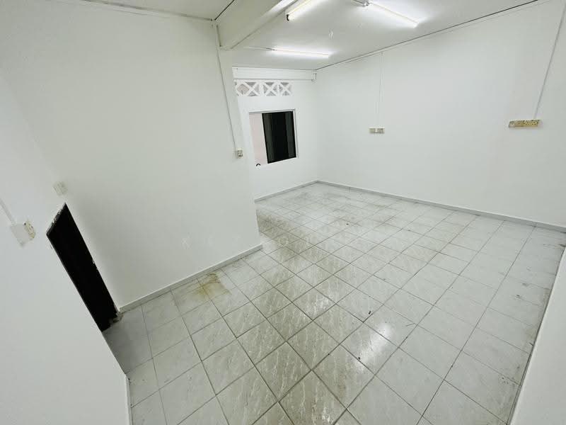 rambutan, Rambutan, 3 Bedrooms, 1,627 sqft, Walk-up Apartment For Rent, by Kez Giam, 500245467 - Interior - PropertyGuru.com.sg