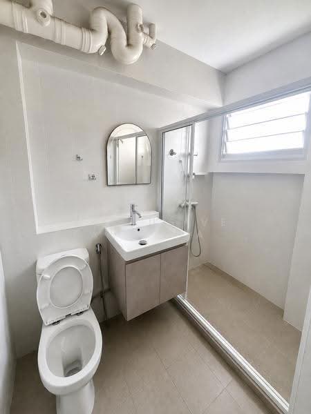 486A Tampines Avenue 9, 486A Tampines Avenue 9, Pasir Ris / Tampines, 3 Bedrooms, 1,378 sqft, HDB Flat For Sale, by ARTHUR, 500245471 - Bathroom - PropertyGuru.com.sg