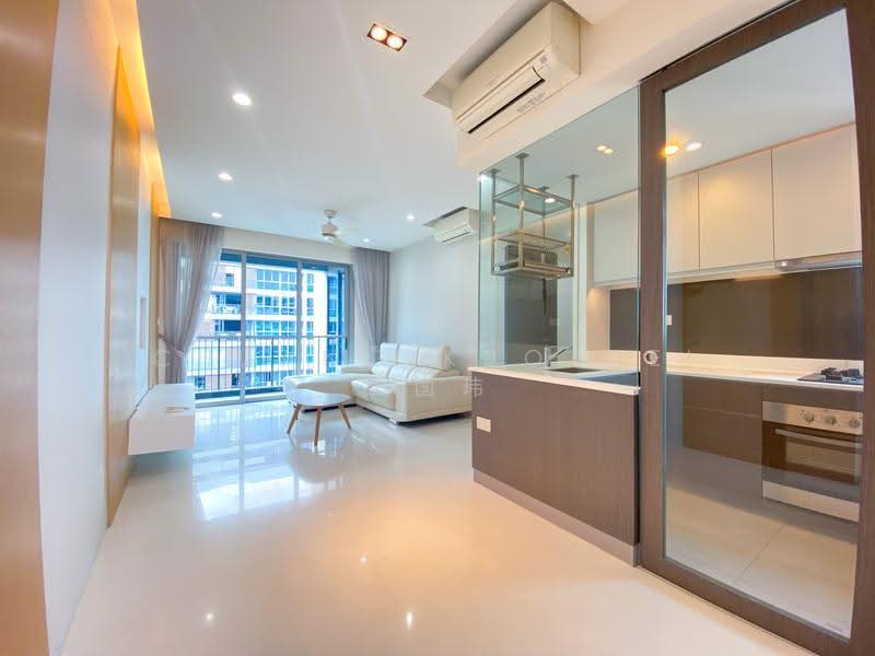 Q Bay Residences, 1 Tampines Street 86, Pasir Ris / Tampines, 2 Bedrooms, 829 sqft, Condominium For Sale, by Chuang Kuo Wei 庄国玮, 500245482 - Living Room - PropertyGuru.com.sg
