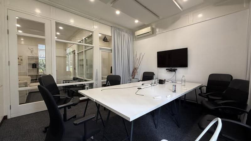 Neil Road, Neil Road, Chinatown / Tanjong Pagar, 1,000 sqft, Shop / Shophouse For Rent, by Diana Chong, 500245484 - Interior - CommercialGuru.com.sg