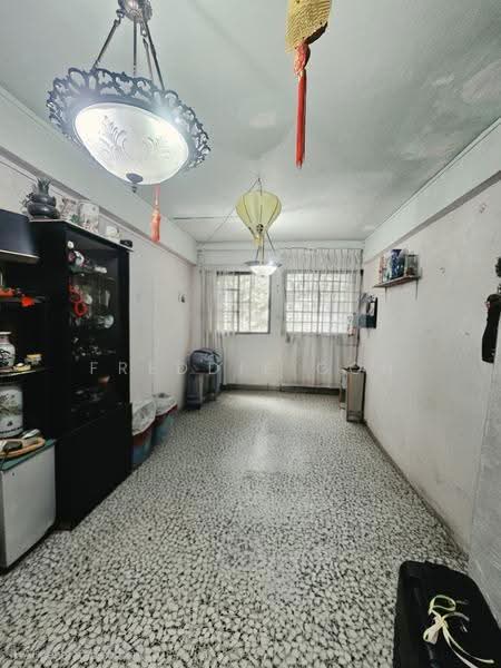 177 Toa Payoh Central, 177 Toa Payoh Central, Balestier / Toa Payoh, 2 Bedrooms, 721 sqft, HDB Flat For Sale, by Freddie Goh, 500245485 - Living Room - PropertyGuru.com.sg