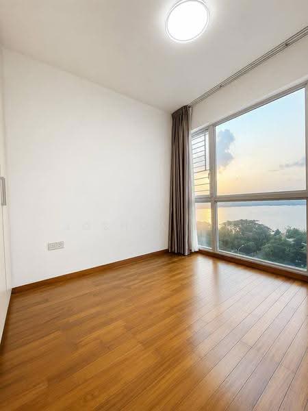 Waterview, 83 Tampines Avenue 1, 2 Bedrooms, 786 sqft, Condominium For Rent, by Joshua Lim, 500245497 - Master Bedroom - PropertyGuru.com.sg