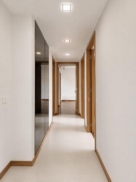 Dakota Residences, 38 Dakota Crescent, 4 Bedrooms, 1,830 sqft, Condominium For Sale, by Jasmine Tan, 500245500 - Corridor - PropertyGuru.com.sg