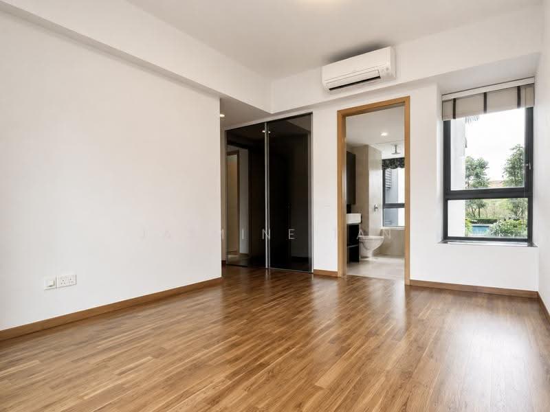 Dakota Residences, 38 Dakota Crescent, 4 Bedrooms, 1,830 sqft, Condominium For Sale, by Jasmine Tan, 500245500 - Master Bedroom - PropertyGuru.com.sg