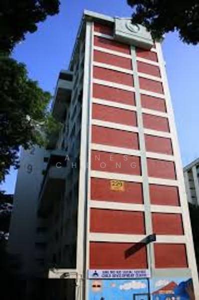 229 Ang Mo Kio Avenue 3, 229 Ang Mo Kio Avenue 3, 3 Bedrooms, 821 sqft, HDB Flat For Rent, by Agnes Cheong, 500245502 - Exterior - PropertyGuru.com.sg