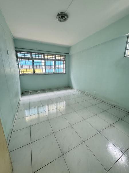 250 Choa Chu Kang Avenue 2, 250 Choa Chu Kang Avenue 2, 4 Bedrooms, 1,345 sqft, HDB Flat For Sale, by Constance Tan, 500245506 - Common Room 2 - PropertyGuru.com.sg