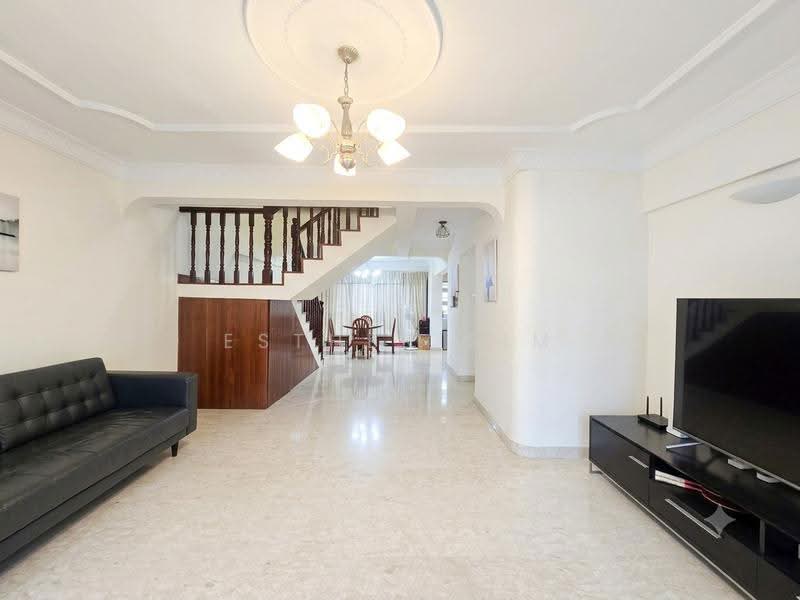 431 Tampines Street 41, 431 Tampines Street 41, 3 Bedrooms, 1,593 sqft, HDB Flat For Sale, by Esther Sim, 500245521 - Living Room - PropertyGuru.com.sg