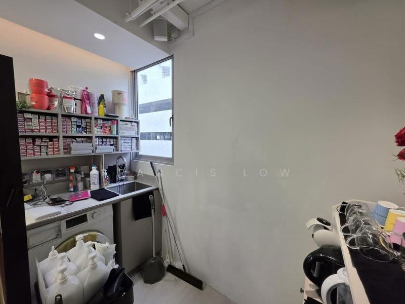 The Flow @ East Coast, 66 66, East Coast / Marine Parade, 689 sqft, Mall Shop For Sale, by Francis Low, 500245534 - CommercialGuru.com.sg