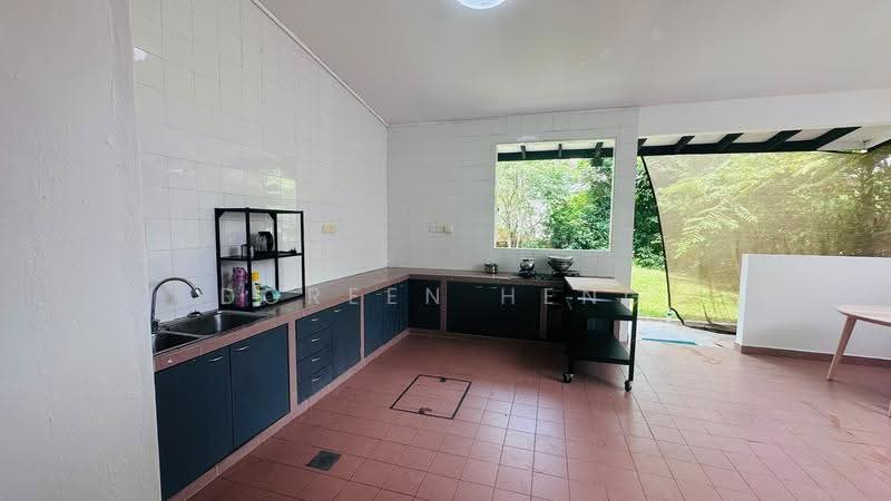 Bamboo Grove Park, Chu Yen Street, Room Rental, 400 sqft, Semi-Detached House For Rent, by Doreen Heng, 500245545 - Kitchen - PropertyGuru.com.sg