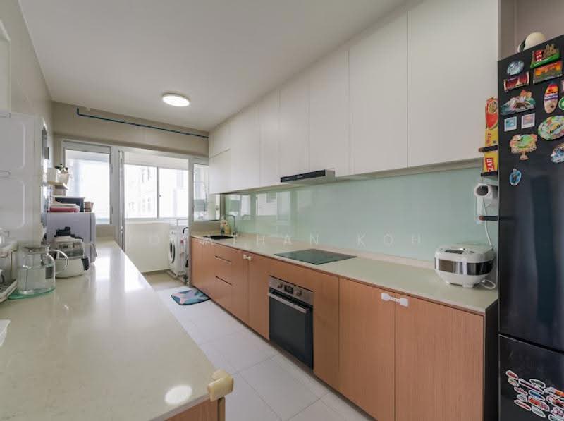 109B Canberra Walk, , 3 Bedrooms, 1,216 sqft, HDB Flat For Sale, by Jonathan Koh, 500245553 - Kitchen - PropertyGuru.com.sg