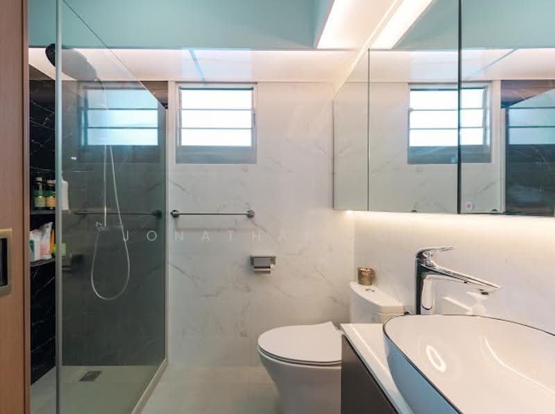 109B Canberra Walk, , 3 Bedrooms, 1,216 sqft, HDB Flat For Sale, by Jonathan Koh, 500245553 - Bathroom - PropertyGuru.com.sg