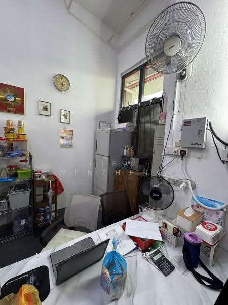 Midview Building, 50 Bukit Batok Street 23, Dairy Farm / Bukit Panjang / Choa Chu Kang, 1,711 sqft, Light Industrial (B1) For Rent, by Liew Wenzheng, 500245555 - Interior - CommercialGuru.com.sg