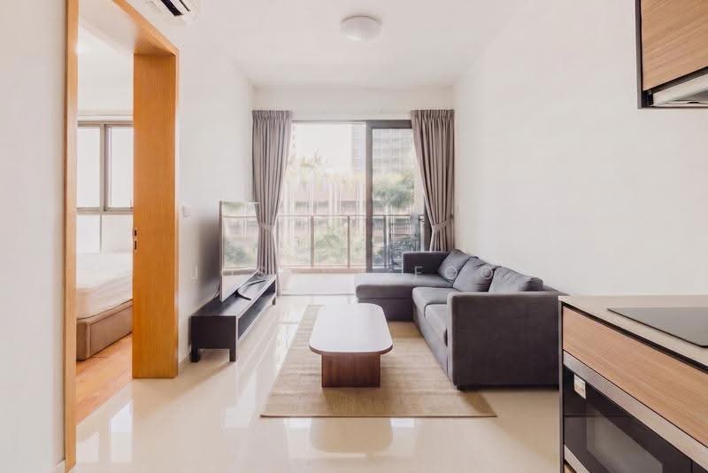 Midwood, 8 Hillview Rise, 1 Bedroom, 549 sqft, Condominium For Sale, by Joshua Foo, 500245558 - Living Room - PropertyGuru.com.sg