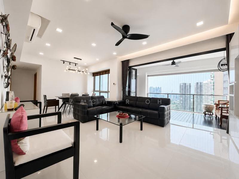 Twin Regency, 26 Kim Tian Road, 4 Bedrooms, 1,776 sqft, Condominium For Sale, by Zachar Oh, 500245564 - Living Room - PropertyGuru.com.sg