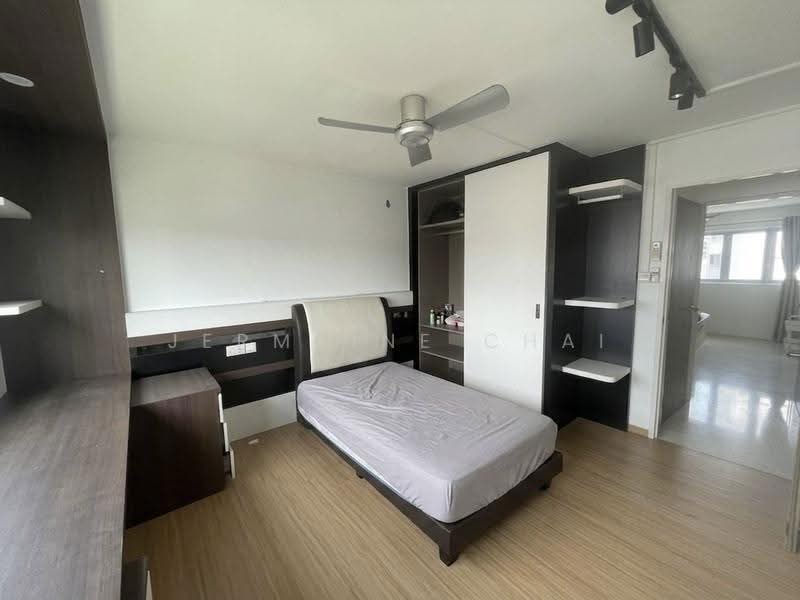 228 Jurong East Street 21, 228 Jurong East Street 21, 4 Bedrooms, 1,313 sqft, HDB Flat For Rent, by Jermaine Chai, 500245570 - Bedroom - PropertyGuru.com.sg