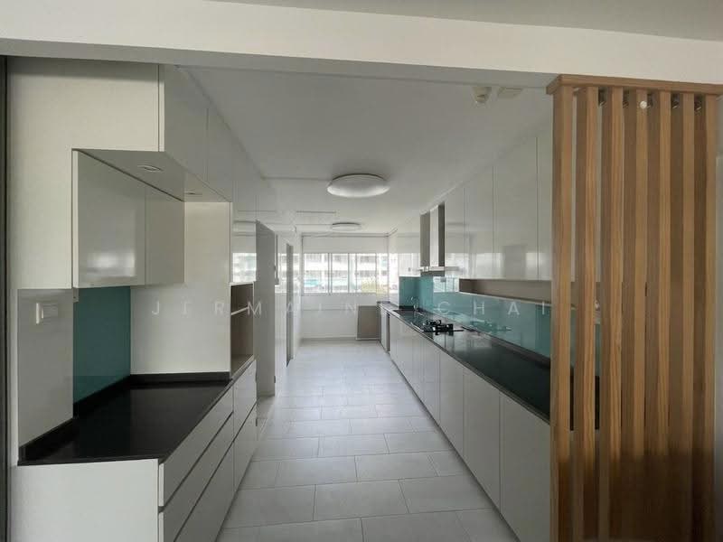 228 Jurong East Street 21, 228 Jurong East Street 21, 4 Bedrooms, 1,313 sqft, HDB Flat For Rent, by Jermaine Chai, 500245570 - Kitchen - PropertyGuru.com.sg
