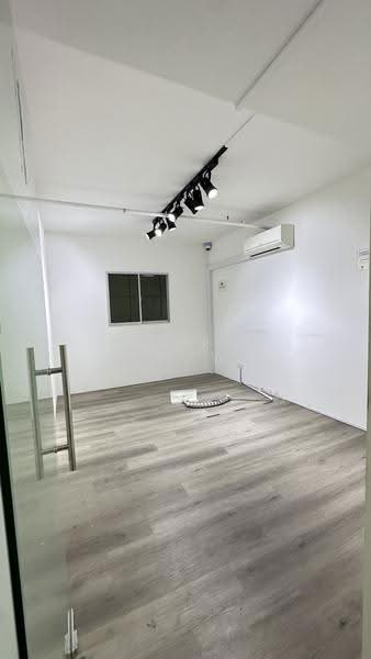E9 Premium, 61 Woodlands Industrial Park E9, 2,450 sqft, Factory / Workshop (B2) For Rent, by Larry Yeow, 500245575 - Interior - CommercialGuru.com.sg