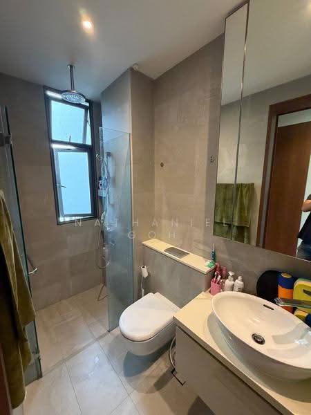 Adana @ Thomson, 10 Old Upper Thomson Road, 3 Bedrooms, 721 sqft, Condominium For Sale, by Nathaniel Goh, 500245589 - Bathroom - PropertyGuru.com.sg