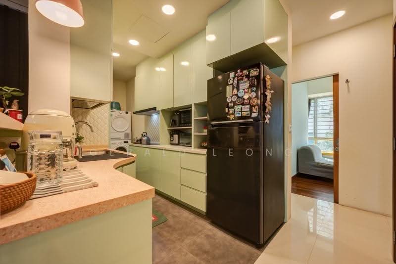 Coastal Breeze Residences, 10 Loyang Besar Close, Changi Airport / Changi Village, 3 Bedrooms, 1,173 sqft, Condominium For Sale, by Gerald Leong, 500245596 - Kitchen - PropertyGuru.com.sg
