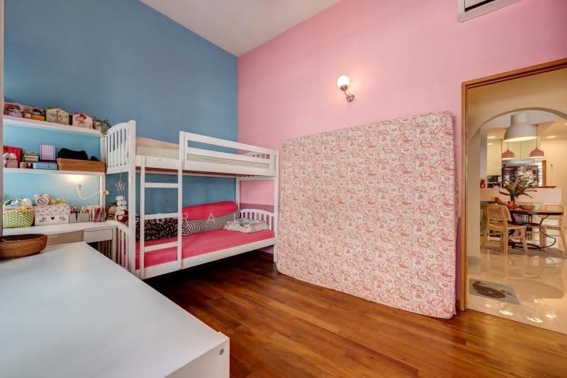 Coastal Breeze Residences, 10 Loyang Besar Close, Changi Airport / Changi Village, 3 Bedrooms, 1,173 sqft, Condominium For Sale, by Gerald Leong, 500245596 - Bedroom 2 - PropertyGuru.com.sg