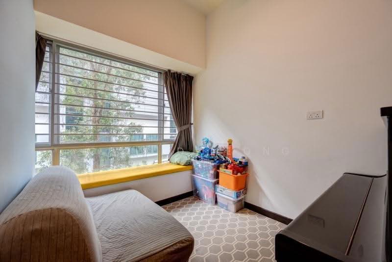 Coastal Breeze Residences, 10 Loyang Besar Close, Changi Airport / Changi Village, 3 Bedrooms, 1,173 sqft, Condominium For Sale, by Gerald Leong, 500245596 - Bedroom 3 - PropertyGuru.com.sg