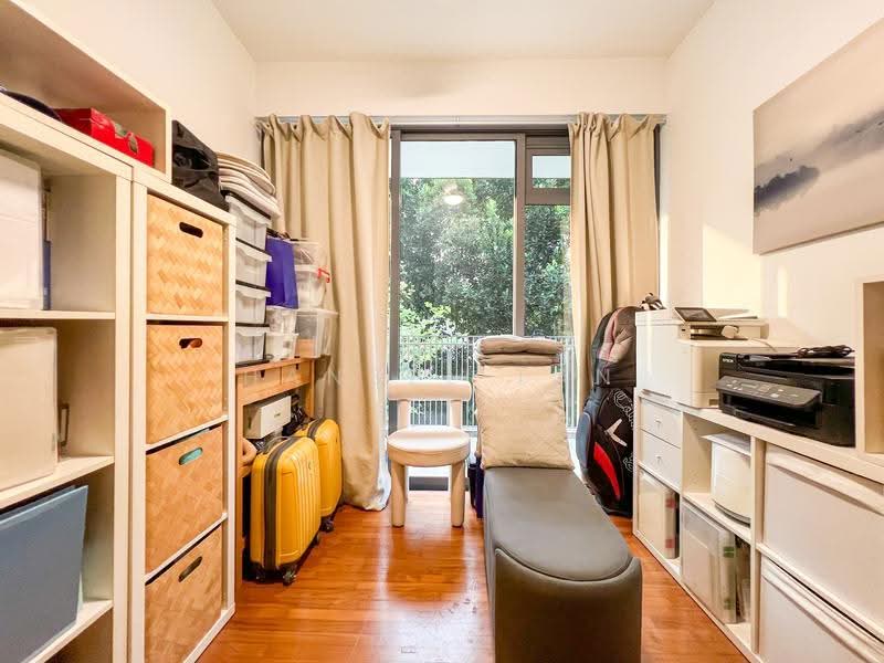 Palm Isles, 42 Flora Drive, 2 Bedrooms, 947 sqft, Condominium For Sale, by Hansel Tan, 500245604 - Study - PropertyGuru.com.sg
