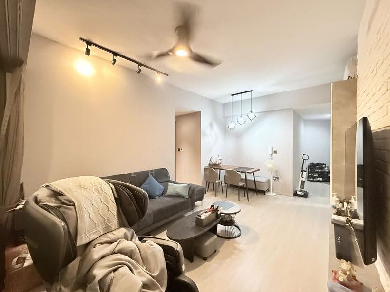 Miltonia Residences, 534 Miltonia Close, Sembawang / Yishun, 3 Bedrooms, 1,023 sqft, Condominium For Sale, by Jose Loh Zhenhao, 500245620 - Living Room - PropertyGuru.com.sg