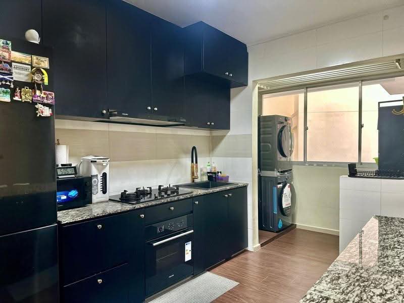 812A Choa Chu Kang Avenue 7, 812A Choa Chu Kang Avenue 7, 2 Bedrooms, 1,216 sqft, HDB Flat For Sale, by Robin Chan, 500245621 - PropertyGuru.com.sg